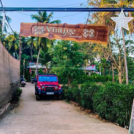 Vintage Beach Resort Agonda Exterior photo