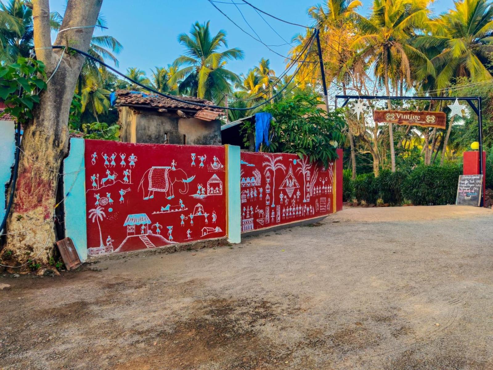 Vintage Beach Resort Agonda Exterior photo