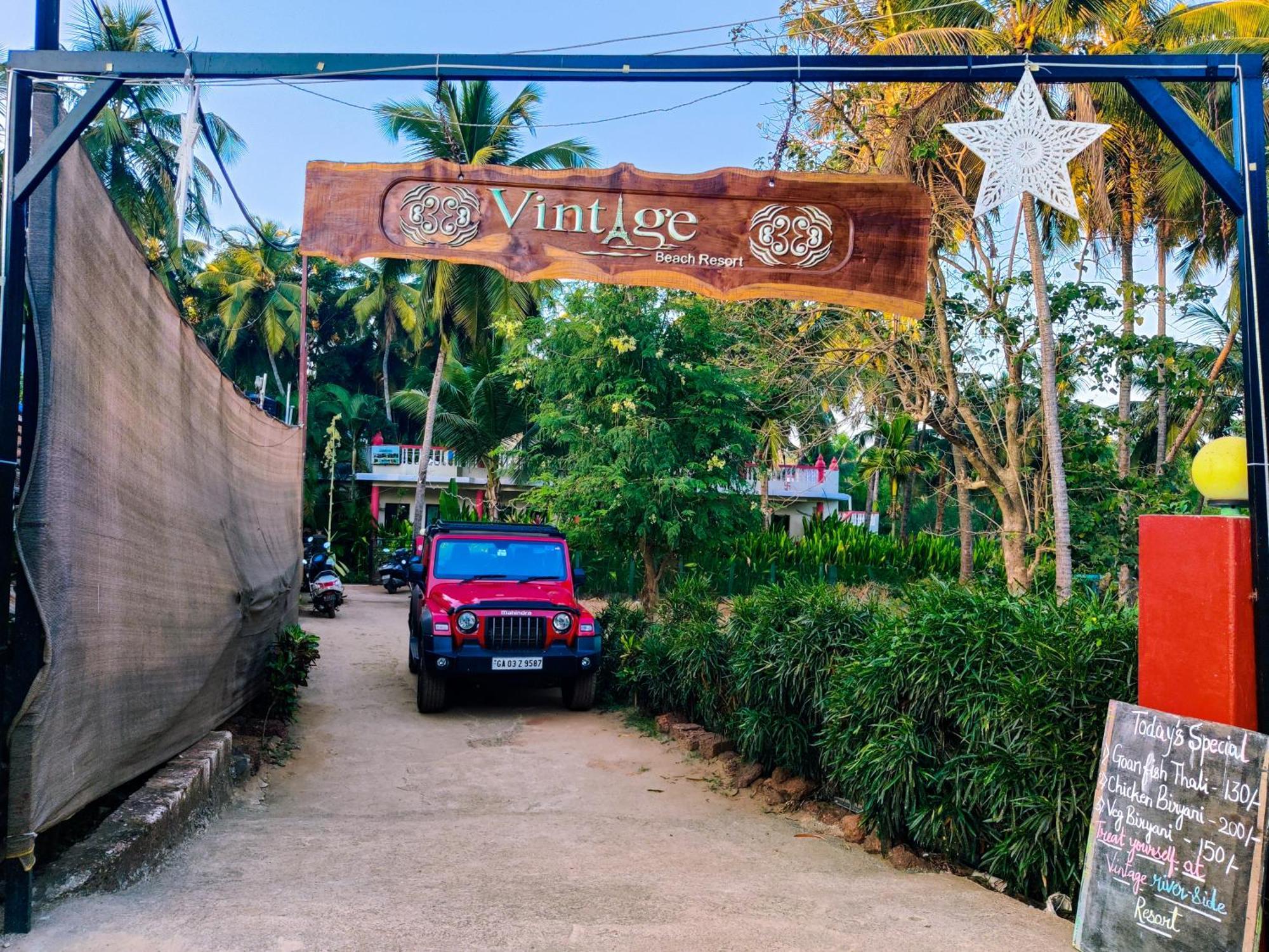 Vintage Beach Resort Agonda Exterior photo
