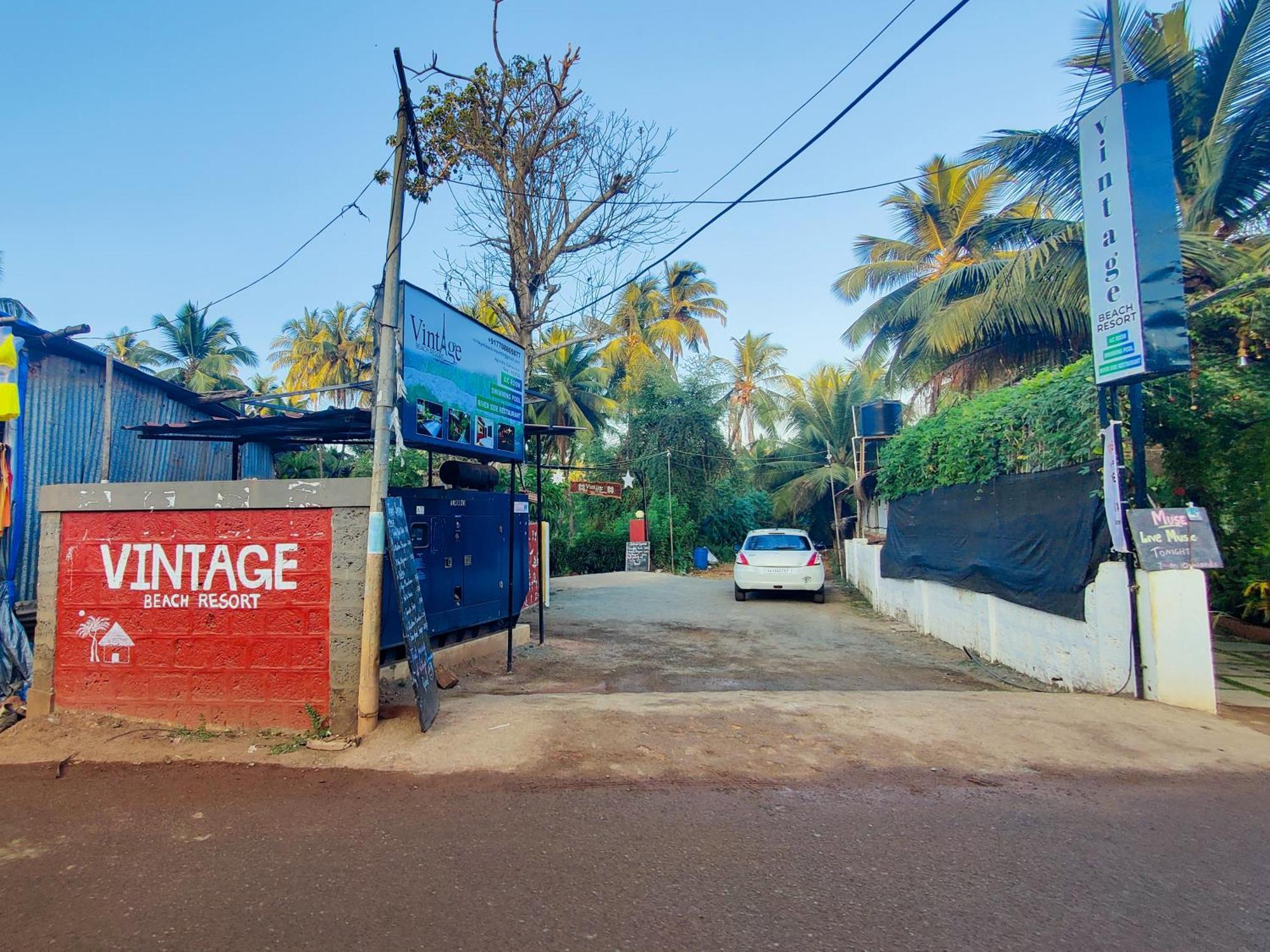 Vintage Beach Resort Agonda Exterior photo