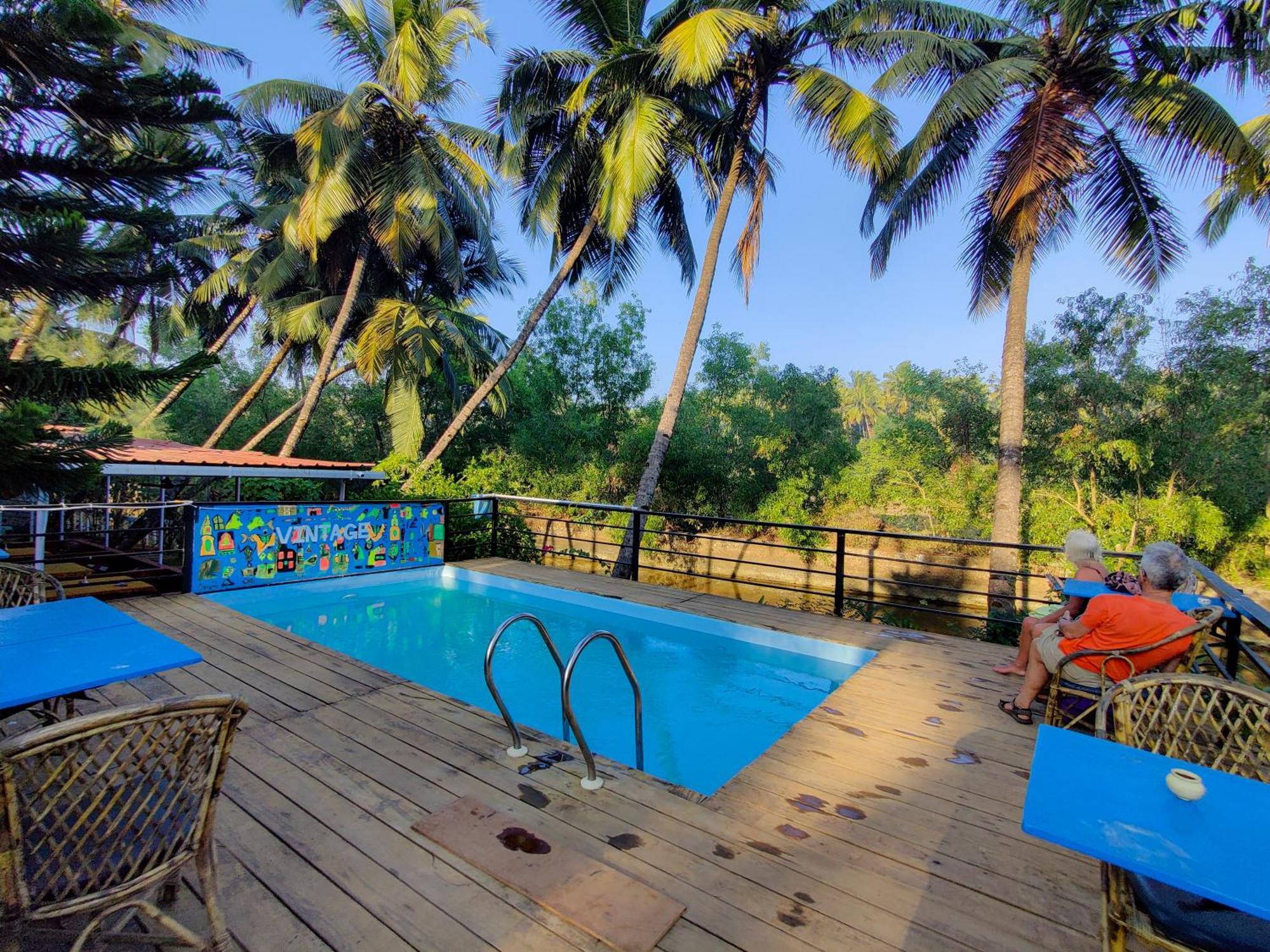 Vintage Beach Resort Agonda Exterior photo