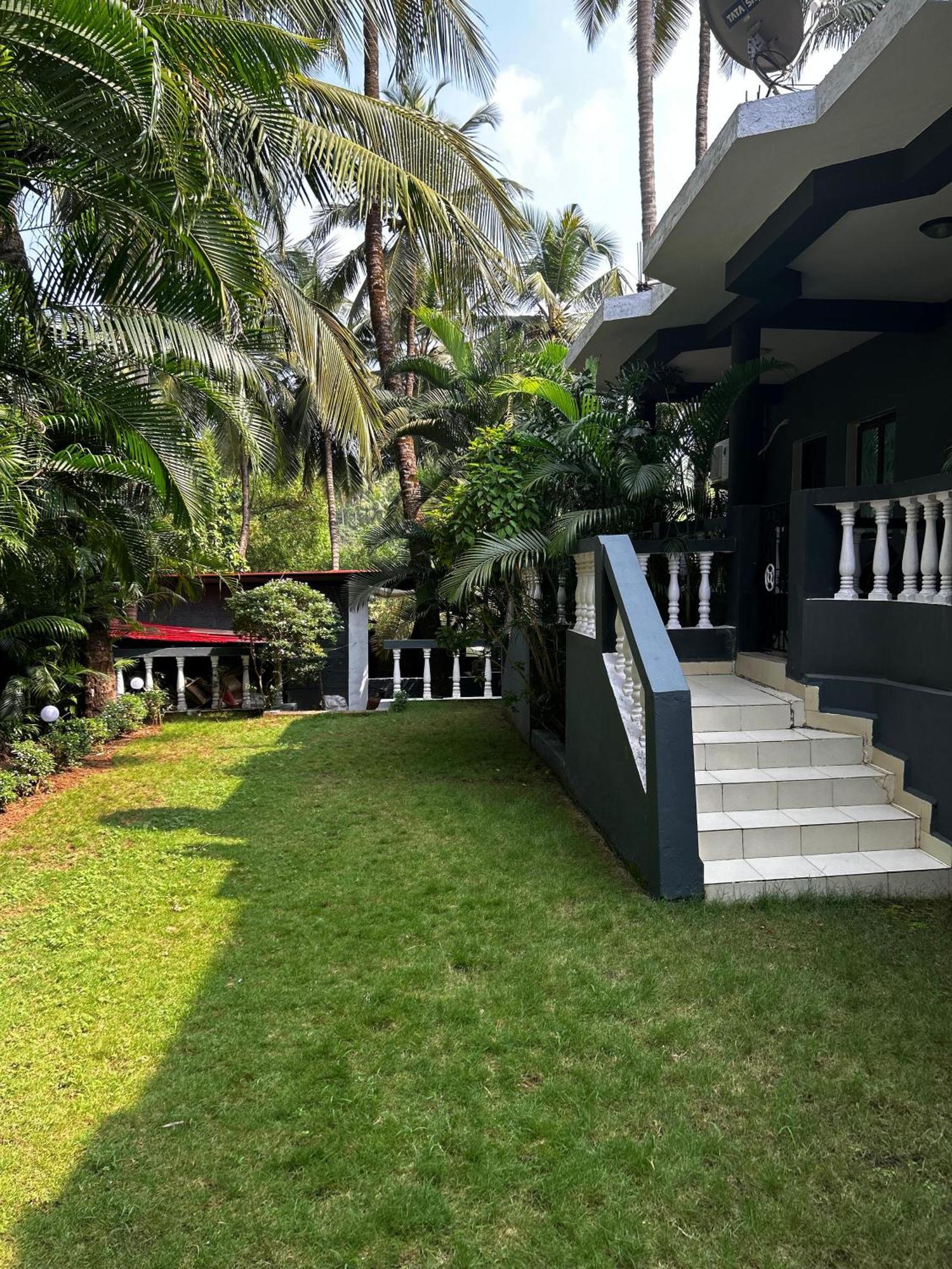 Vintage Beach Resort Agonda Exterior photo